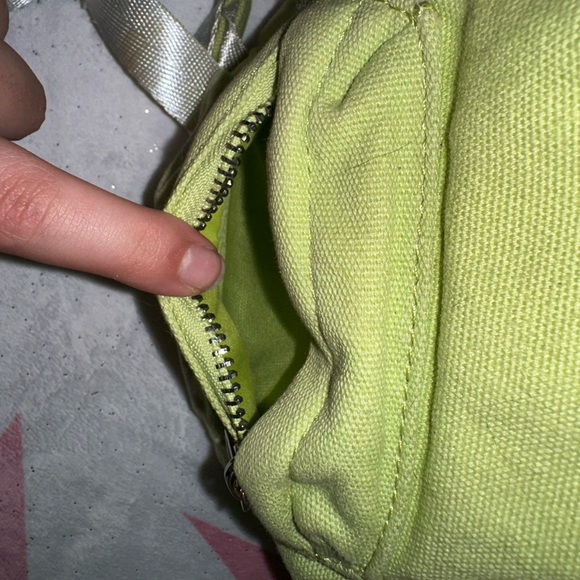 Green bag - Picture 3 of 4